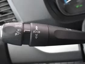 Peugeot E-Traveller 75 Kwh Long thumbnail 6