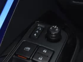 Toyota C-HR 1.8 Hybrid Bi-Tone Automaat 122Pk thumbnail 15