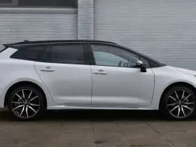 Toyota Corolla Touring Sport Hybrid 180 Gr Sport Automaat 178Pk thumbnail 22