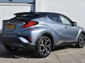 Toyota C-HR thumbnail 5