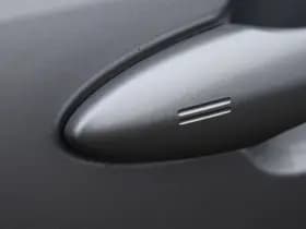 Toyota Yaris Cross 1.5 Hybrid Dynamic Limited Automaat 116Pk thumbnail 2