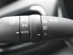 Toyota Yaris Cross 1.5 Hybrid Dynamic Limited Automaat 116Pk thumbnail 11