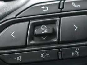 Toyota Yaris Cross 1.5 Hybrid Dynamic Limited Automaat 116Pk thumbnail 12