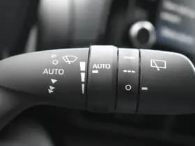 Toyota Yaris Cross 1.5 Hybrid Dynamic Limited Automaat 116Pk thumbnail 14