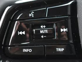 Toyota Urban Cruiser Dynamic 61 Kwh Automaat 174Pk thumbnail 12