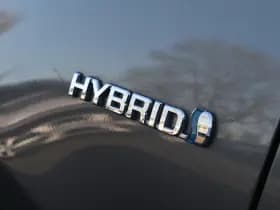 Toyota Yaris 1.5 Hybrid Design Sport Limited Automaat 100Pk thumbnail 2