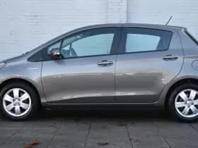 Toyota Yaris 1.5 Hybrid Design Sport Limited Automaat 100Pk thumbnail 7