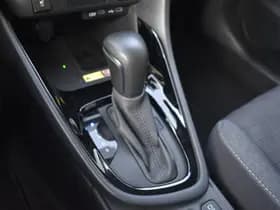 Toyota Yaris 1.5 Hybrid 115 First Edition Limited Automaat 116Pk thumbnail 10