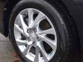 Toyota Auris 1.8 Hybrid Trend Automaat 136Pk thumbnail 2