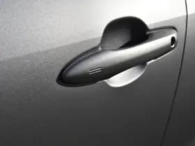 Toyota Yaris Cross 1.5 Hybrid 115 Dynamic Automaat 116Pk thumbnail 13