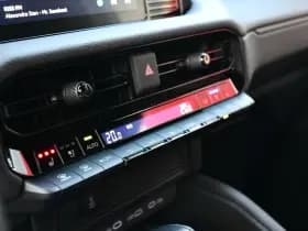 Toyota Land Cruiser 2.8 D-4D Standard Roof Window Van First Edition Limited Automaat 206Pk thumbnail 30