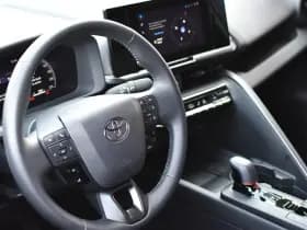 Toyota C-HR 1.8 Hybrid 140 Dynamic Automaat 140Pk thumbnail 17