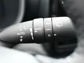 Toyota Yaris 1.5 Hybrid 130 Executive Automaat 130Pk thumbnail 32