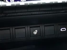 Toyota C-HR 2.0 Plug-In Hybrid 220 Black Edition Automaat 223Pk thumbnail 27