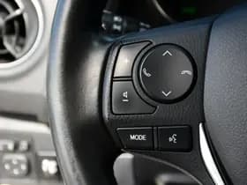 Toyota Auris thumbnail 21