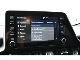 Toyota C-HR thumbnail 11