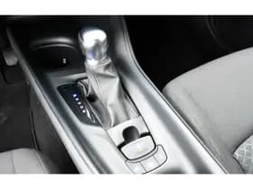 Toyota C-HR thumbnail 13