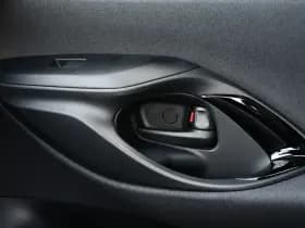 Toyota Yaris 1.5 Hybrid 115 Dynamic Automaat 116Pk thumbnail 23