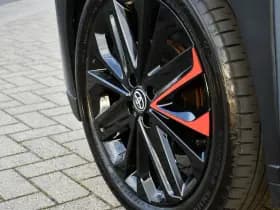 Toyota Aygo X 1.0 VVT-i S-CVT Undercover Jun Takahashi Limited Automaat 72pk thumbnail 13