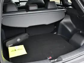 Toyota Corolla thumbnail 33