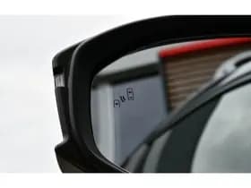 Toyota Corolla thumbnail 7