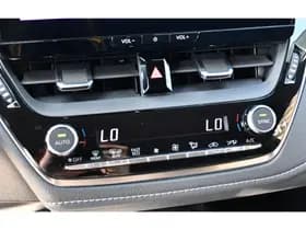 Toyota Corolla thumbnail 16