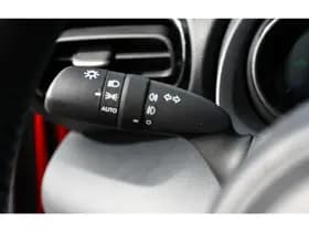 Toyota Yaris thumbnail 14