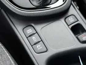 Toyota Yaris Cross 1.5 Hybrid 115 Dynamic Limited Automaat 116Pk thumbnail 22