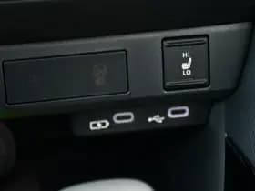 Toyota Yaris 1.5 Hybrid 115 Dynamic Automaat 116Pk thumbnail 9