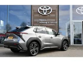 Toyota bZ4X thumbnail 12