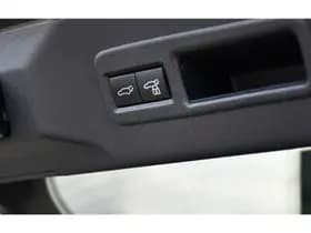 Toyota bZ4X thumbnail 21