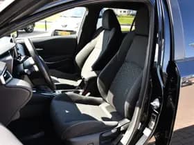 Toyota Corolla thumbnail 11