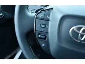 Toyota C-HR+ thumbnail 16