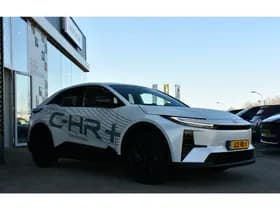 Toyota C-HR+ thumbnail 3
