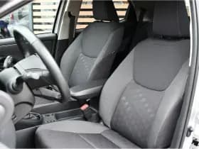 Toyota Yaris 1.5 Hybrid 115 Dynamic Limited 116Pk Automaat thumbnail 4