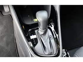 Toyota Yaris 1.5 Hybrid 115 Dynamic Automaat 116Pk thumbnail 4