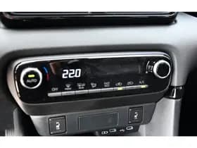 Toyota Yaris 1.5 Hybrid 115 Dynamic Automaat 116Pk thumbnail 6