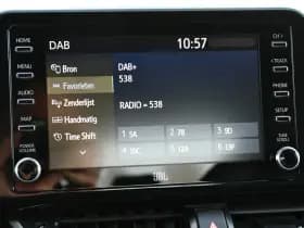 Toyota C-HR 1.8 Hybrid Style Luxury thumbnail 14