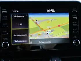 Toyota C-HR 1.8 Hybrid Style Luxury thumbnail 17