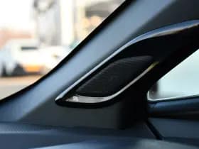 Toyota C-HR 1.8 Hybrid Style Luxury thumbnail 22