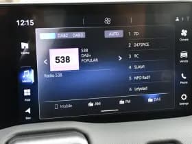 Toyota Urban Cruiser Executive 61 Kwh Automaat 174Pk thumbnail 12