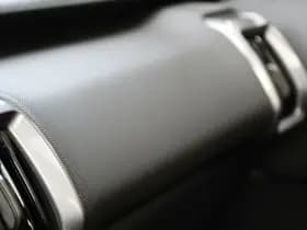 Toyota Urban Cruiser Executive 61 Kwh Automaat 174Pk thumbnail 34