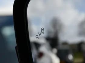 Toyota C-HR+ thumbnail 27