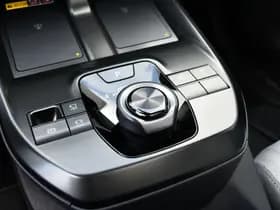 Toyota C-HR+ thumbnail 4