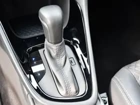 Toyota Yaris thumbnail 15