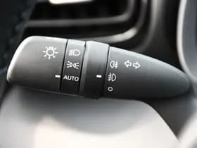 Toyota Yaris thumbnail 17