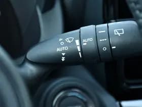 Toyota Yaris Cross 1.5 Hybrid 115 Dynamic Automaat 116Pk thumbnail 31