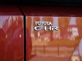 Toyota C-HR+ thumbnail 12