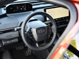 Toyota C-HR+ thumbnail 24