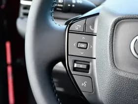 Toyota C-HR+ thumbnail 9